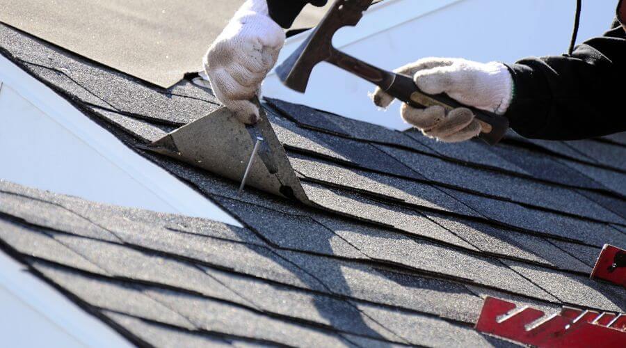 Professional gutter cleaning in Priest River, ID